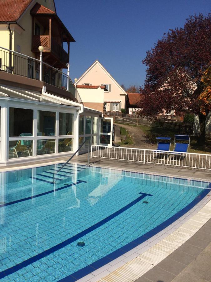 Thermen - Apartment Biodorf Bad Waltersdorf Bagian luar foto